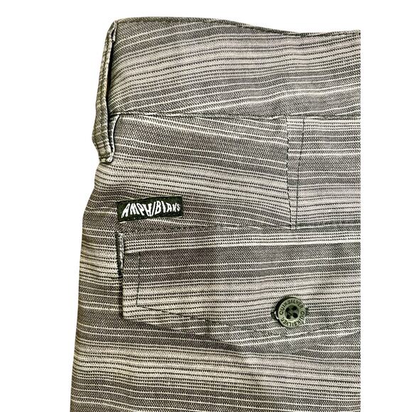 Quicksilver Amphibian Men’s Hybrid Dry Fit Performance Shorts Size M - Picture 6 of 6